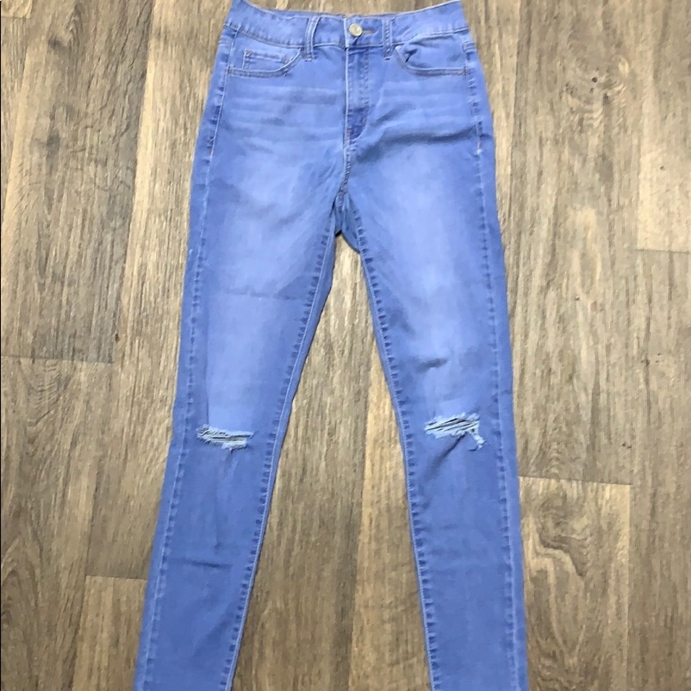 Vibrant blue skinny jeans.